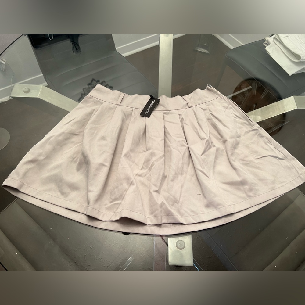 PRETTYLITTLETHING- size 14 women’s Skirt- new with tags